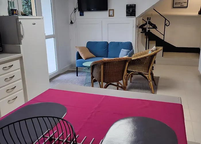 - Halte Entre Les Ponts - En Toute Simplicite