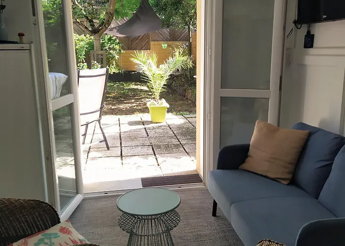 - Halte Entre Les Ponts - En Toute Simplicite * Saumur