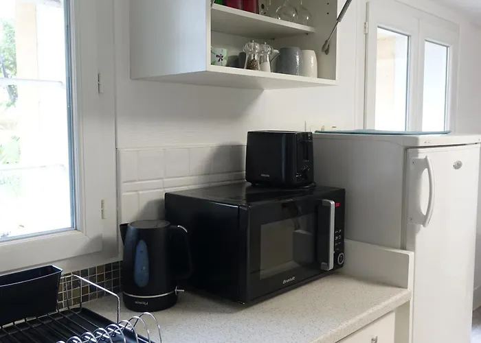 - Halte Entre Les Ponts - En Toute Simplicite *